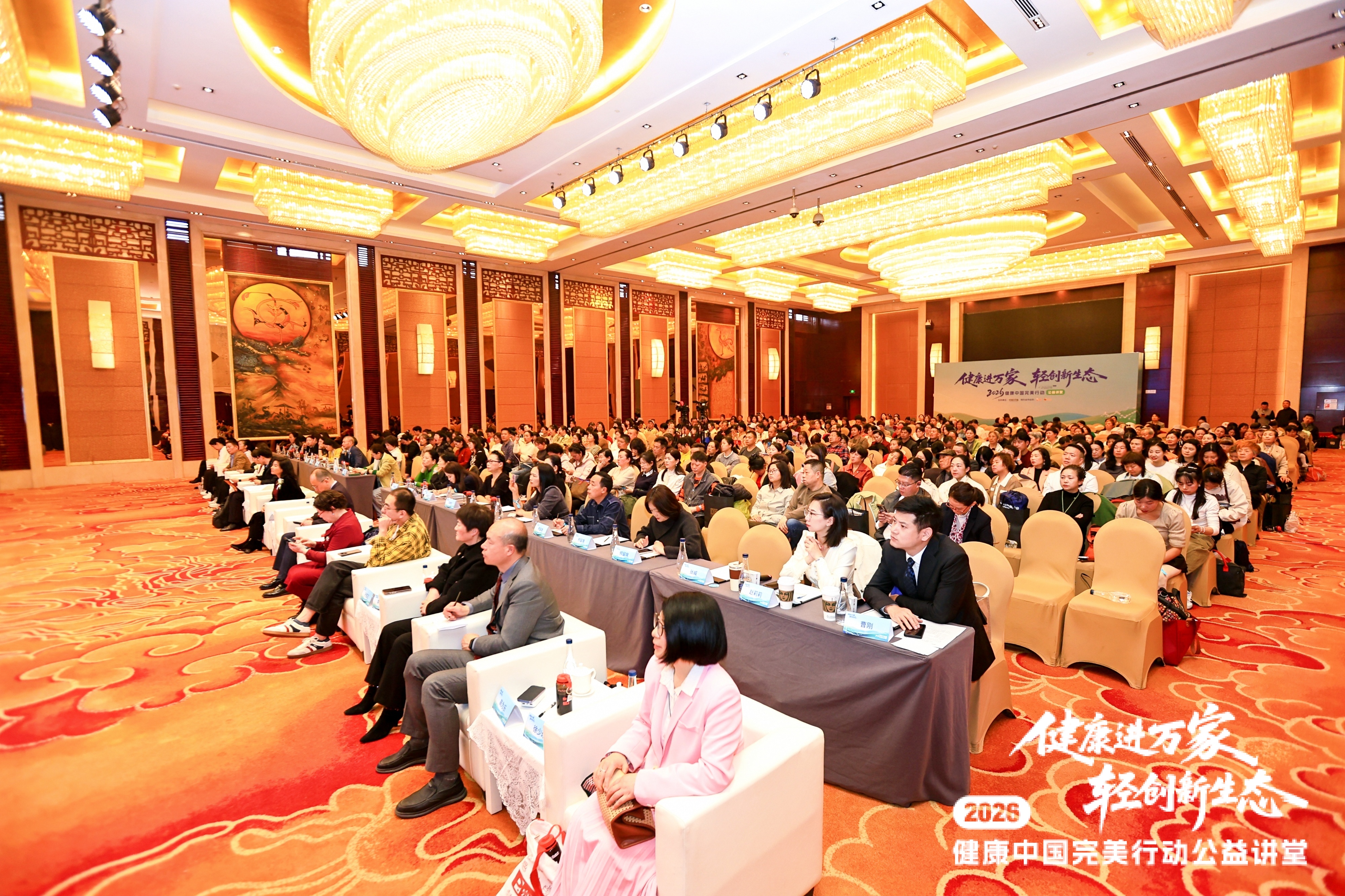 1774936677367296.jpg 0F1A3128_wm__14006739.jpg